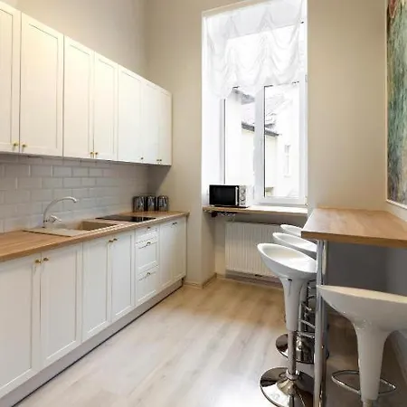 לבוב Leogrand Apartments On Lychakivska 3 מראה חיצוני תמונה